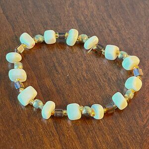 Handmade Beaded Stretch Bracelet - Cream